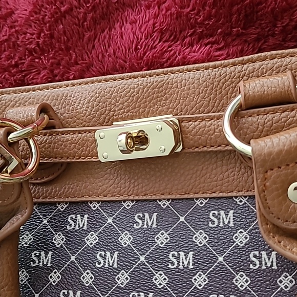 Handbag - Picture 5 of 5